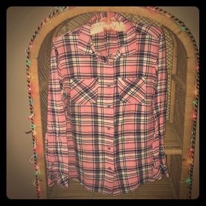 💗💙1X Ruff Hewn adorable plaid button down top!